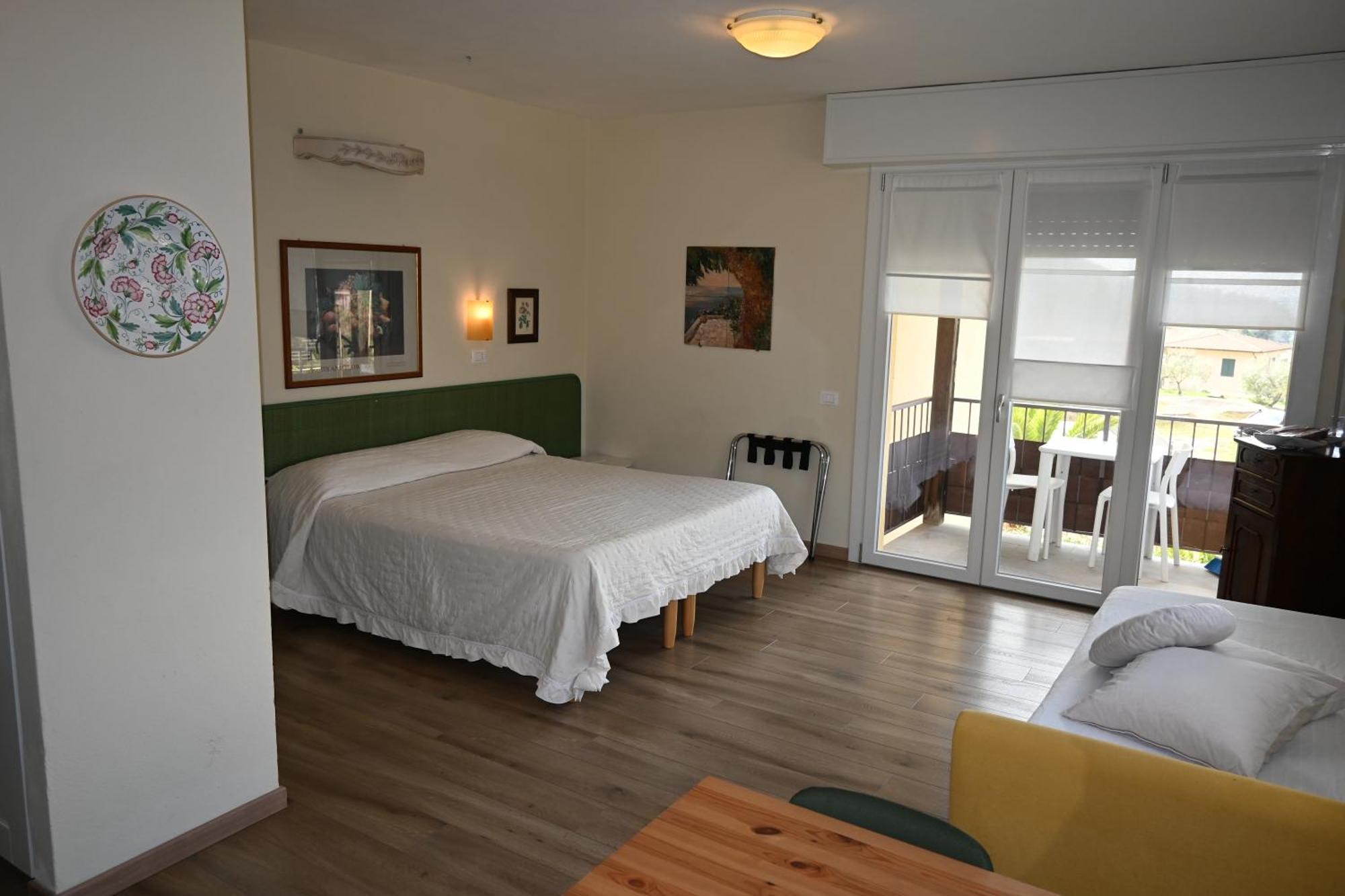 לקונה Residence Il Mandorlo מראה חיצוני תמונה